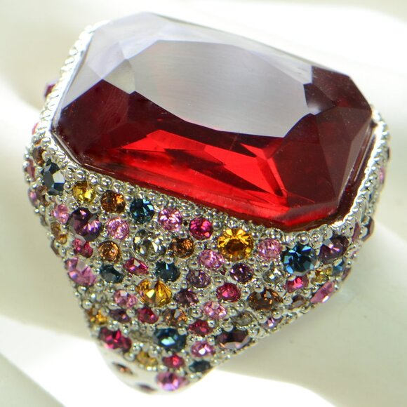 Kenneth Jay Lane KJL Crystal Cocktail Ring - Picture 1 of 5